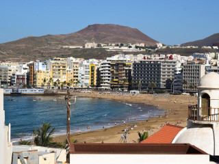 Canteras Urban Beach