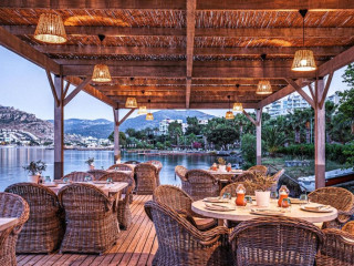 Cape Bodrum Luxury Hotel & Beach