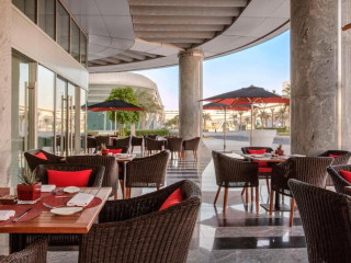 Capital Centre Arjaan by Rotana
