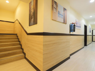 Capital O 314 24 Gold Hotel