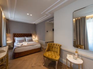 CAPOLAVORO SUITES
