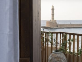 CAPTAIN VASILIS HOTEL