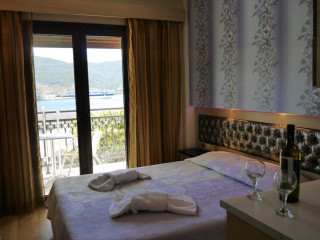 Captain`s Beach Apartments
