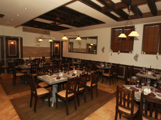 RUBI PLATINUM SPECIAL ROOM