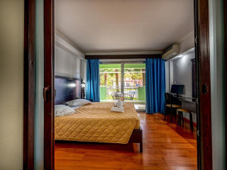 Caretta Beach Holiday Village