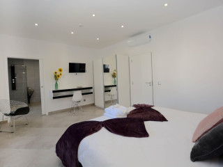 Carvoeiro B&B and SPA
