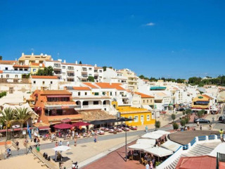 Carvoeiro for 4 by GalanteVasques