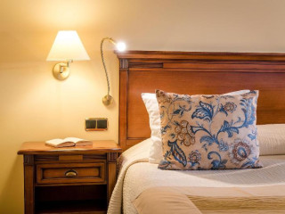 Casa León Royal Retreat