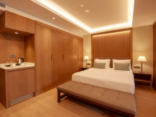 CASA LUMAR LUXURY LODGING