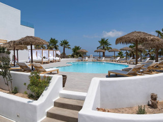 Casa Vitae Suites Santorini