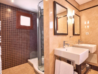 Cascade Wellness Resort