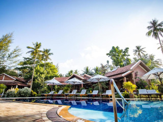 Cassia Cottage Resort and Spa