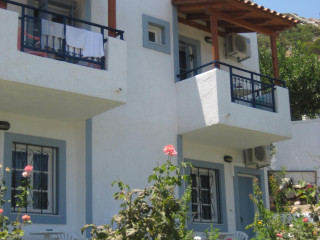Castello Apts Stalis