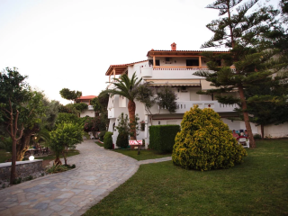 CASTELLO VERDE STUDIOS