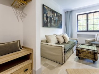 CASTRO MESEMBRIA BOUTIQUE HOTEL