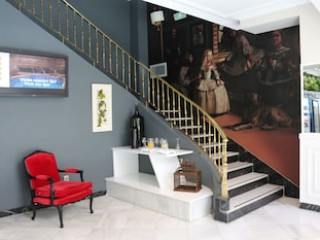 CATALONIA PLAZA ESPANA HOTEL & SPA