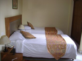 CATARACT PYRAMIDS RESORT