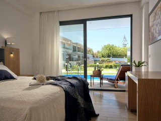CAVO ORIENT BEACH