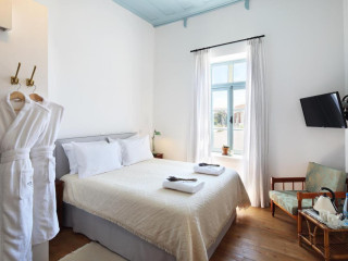 Cavo Orient Beach Hotel