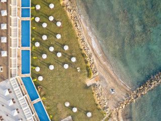 Cavo Orient Beach Hotel