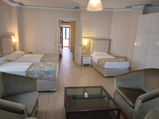 Cender Hotel