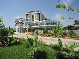 KAANI GRAND SEA VIEW