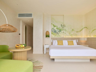 Centara Mirage Lagoon Resort Maldives