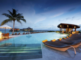 CENTARA RAS FUSHI RESORT AND SPA