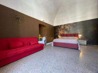 Central Rooms