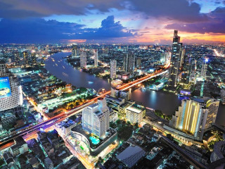 Centre Point Plus Hotel Silom