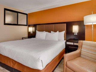 Chanalai Flora Resort