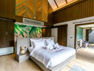 ChaoKoh Phi Phi Hotel and Resort- SHA Extra Plus