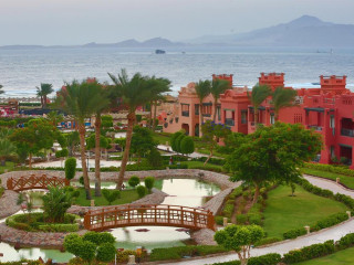 Charmillion Sea Life Resort