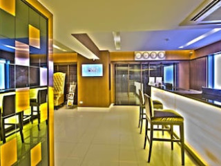 CHATEAU DE SUKHUMVIT