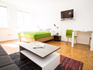 CheckVienna - Apartment Jenullgasse