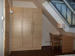 CheckVienna - Maria-Theresien-Straße