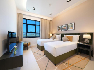 Cheval Maison - The Palm