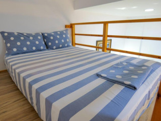 Chris Hotel