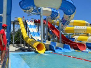 CHRISPY WORLD Hotel & Resort  Water Park