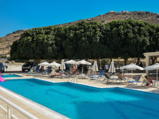 Chrissy’s Paradise