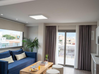 Chroma Fashion Rooms & Apartments Athens