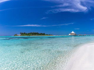 Cinnamon Hakuraa Huraa Maldives