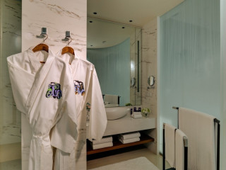 Cinnamon Life at City of Dreams