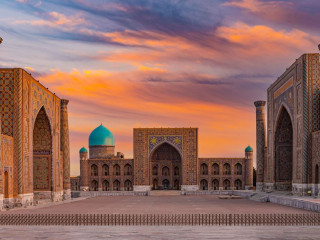 Circuit Asia Centrala - Turkmenistan, Uzbekistan, Tadjikistan, Kazahstan si Kargazstan