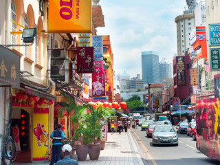 Circuit Singapore - Kuala Lumpur si Maldive