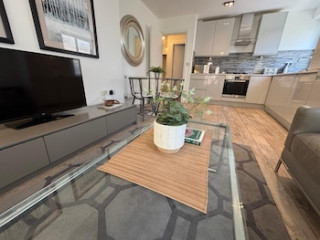 CITY ALDGATE APARTMENTS