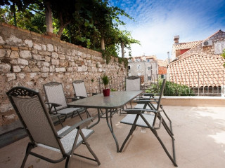 City Center Sunset Apartments