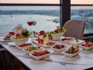 CITY POINT BEACH & SPA HOTEL