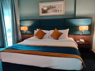 City Seasons Hotel Dubai