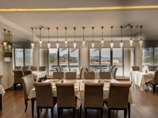 CITY STAY BEACH HOTEL APARTMENT